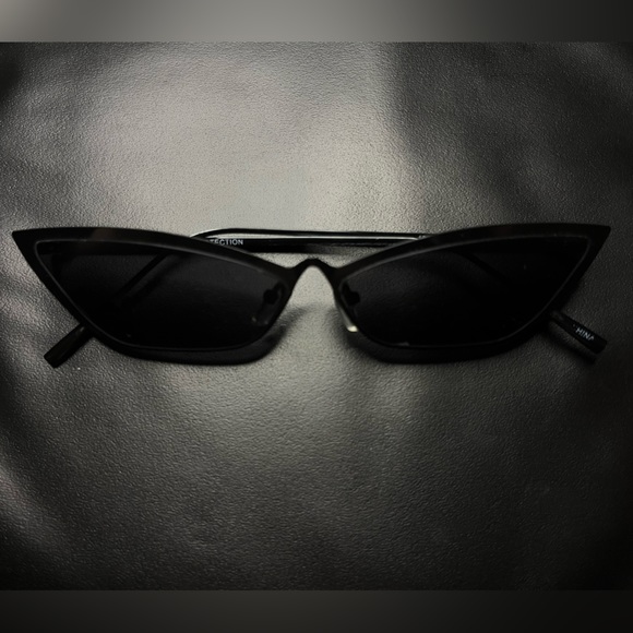 CAT EYE SUNGLASSES - SHEIN! - Picture 2 of 4